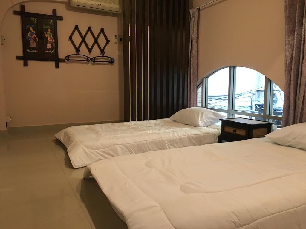 The Grand Palace Hostel Μπανγκόκ Δωμάτιο φωτογραφία