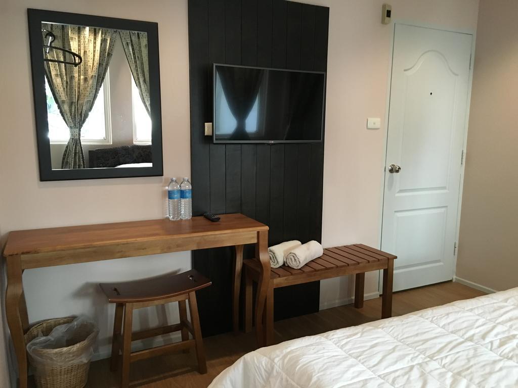 The Grand Palace Hostel Μπανγκόκ Δωμάτιο φωτογραφία